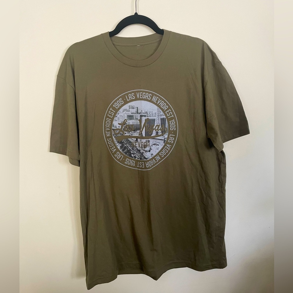 Men’s Large Las Vegas T-Shirt
